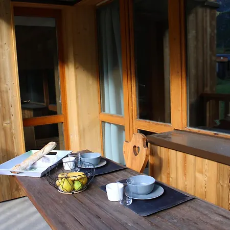 Résidence Amethyste - Entièrement Rénové · Aux Pieds · Vue Pistes · Balcon Mae-3547 *